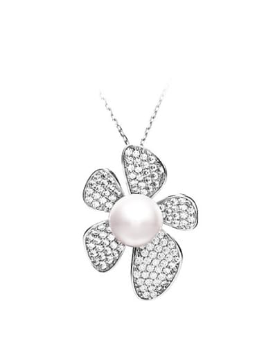 Freshwater Pearl Flowery Necklace