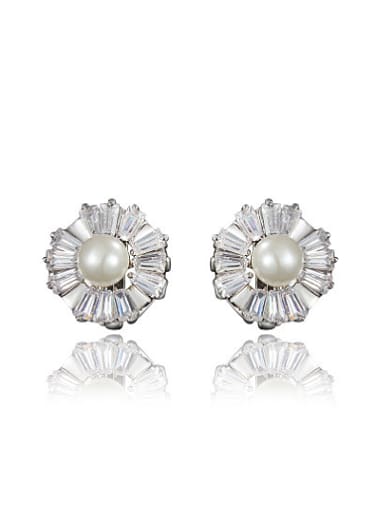 Women White Gold Plated Flower Artificial Pearl Stud Earrings