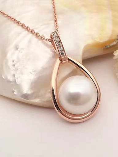 2018 2018 2018 Fashion Freshwater Pearl Water Drop shaped Necklace