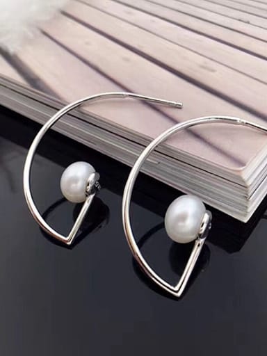 Simple Freshwater Pearl Back stud Earring