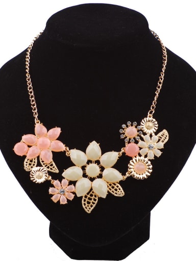 Fashion Elegant Resin Flowers Rhinestones Alloy Necklace