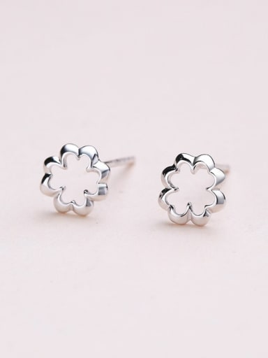 925 Silver Exquisite Flower Shaped stud Earring