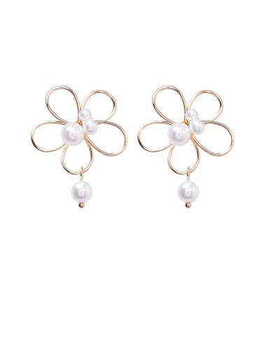 Alloy With Gold Plated Simplistic Flower Stud Earrings