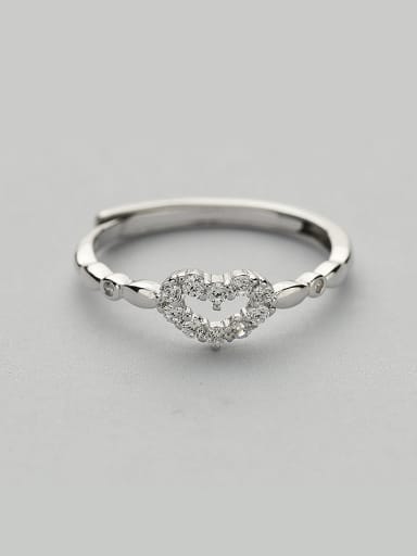 Simply Style Heart Shaped Zircon Ring