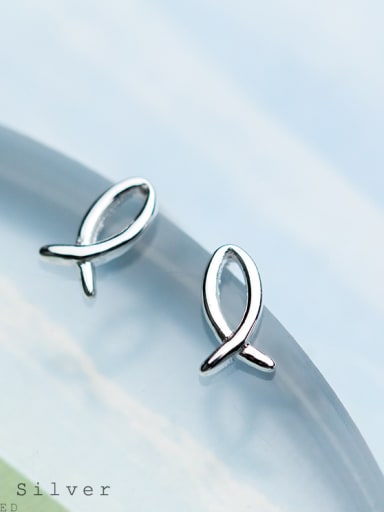 925 Sterling Silver With Platinum Plated Cute fish Stud Earrings
