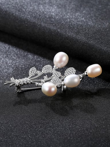 Sterling Silver zircon natural freshwater pearl  brooch