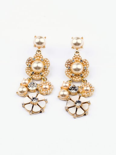Elegant Artificial Pearl Drop Chandelier earring