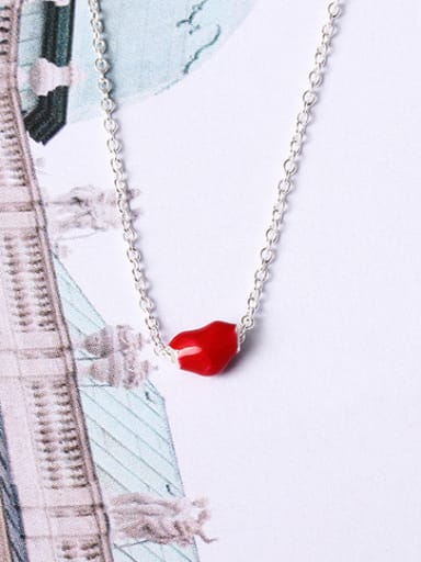 Red Glue Heart Clavicle Necklace