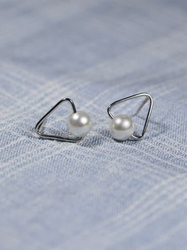 Simple Triangle Freshwater Pearl Stud Earrings
