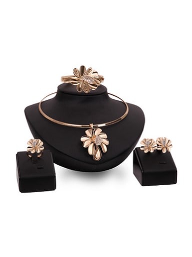 2018 2018 Alloy Imitation-gold Plated Fashion Rhinestones Flower Four Pieces Jewelry Set
