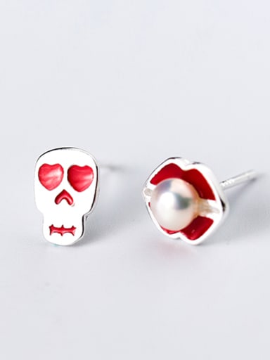 Creative Skull And Lip Shaped Artificial Pearl Stud Earrings
