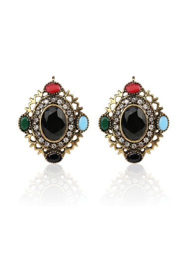 Retro Luxurious style Oval Resin stones White Crystals Earrings