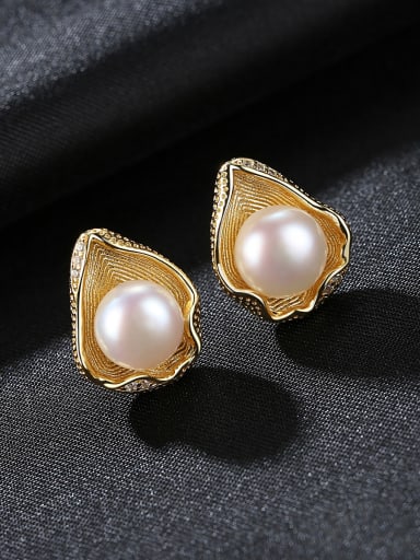 Pure silver shell design freshwater pearl gold earring