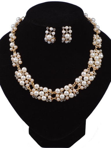 Fashion Imitation Pearls Rhinestones Alloy Two Pieces Jewelry Set