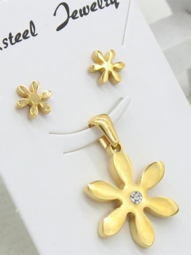 Fashionable Flower Shaped Two Pieces Jewelry Set