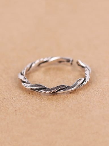 Simple Twisted Silver Opening Midi Ring