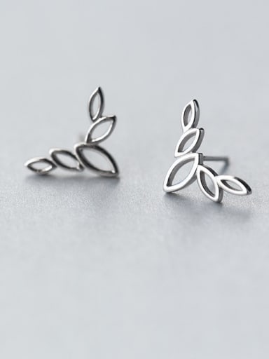 Exquisite Hollow Leaf Shaped S925 Silver Stud Earrings