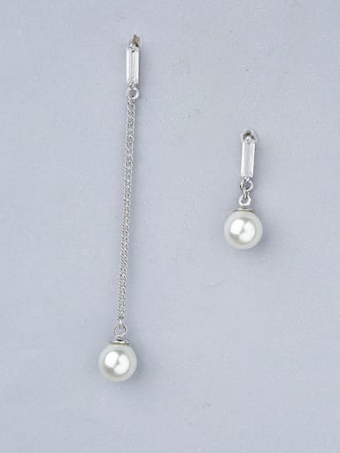 Women Elegant Asymmetrical Pearls Earrings