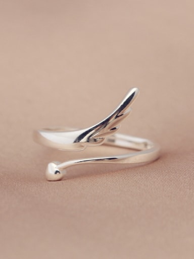 Elegant Adjustable Feather Shaped S925 Silver Ring