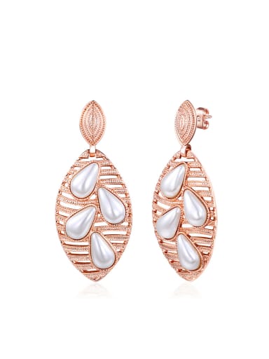 Exquisite Leaf Shaped Artificial Pearl Earrings
