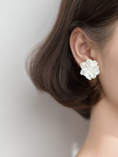 925 Sterling Silver With Platinum Plated Cute Flower Stud Earrings