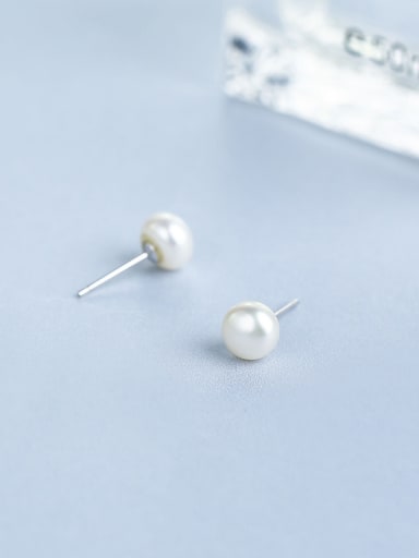 Women Elegant Artificial Pearl Earrings