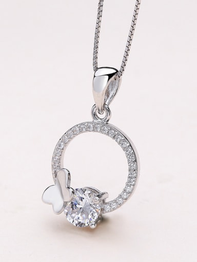 Women Round Shaped Zircon Pendant