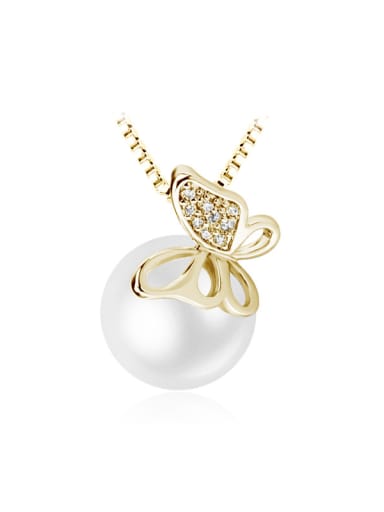 Elegant Gold Zircon Pearl Butterfly Shaped Necklace