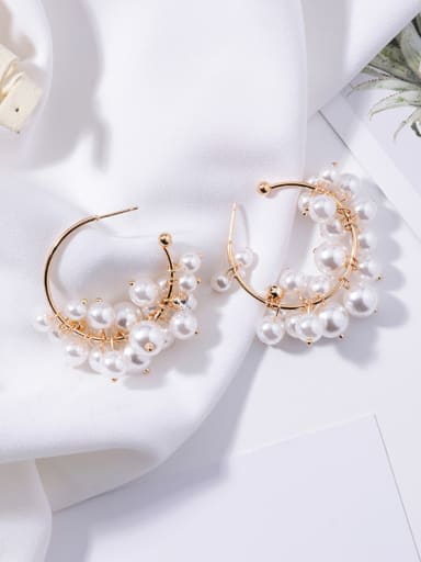 Alloy With Gold Plated Romantic  Imitation Pearl Charm Earrings
