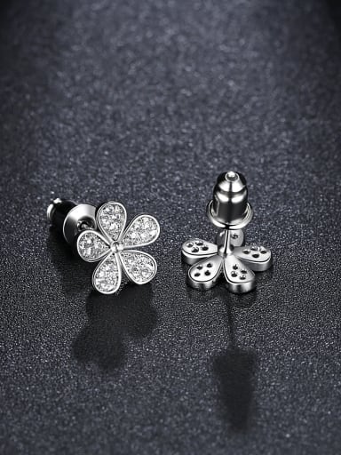 Copper With 3A cubic zirconia Simplistic Flower Stud Earrings