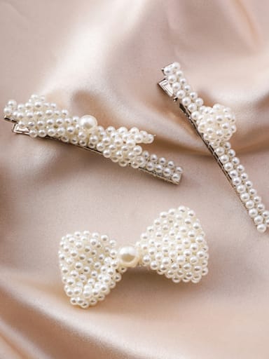 Alloy With  Trendy Bowknot Beads Barrettes & Clips