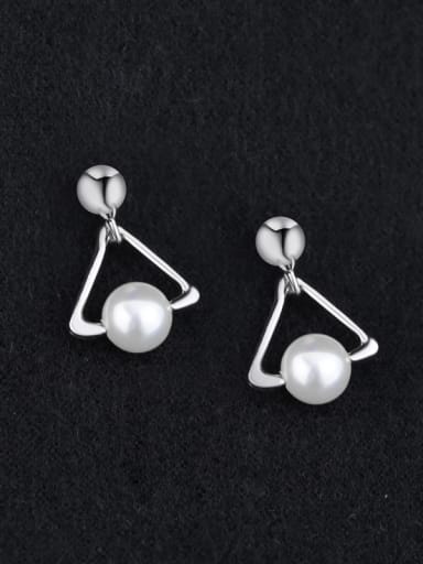 Freshwater Pearl Triangle-shaped Earrings