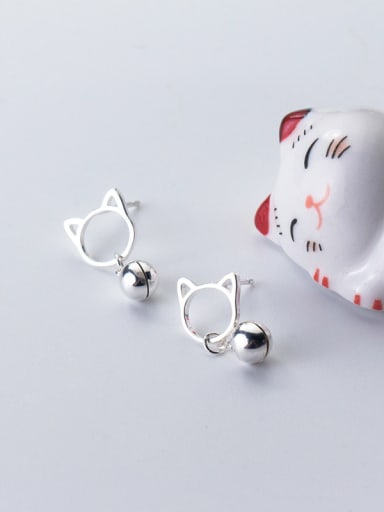 Sterling Silver sweet tinkling cat Stud Earrings