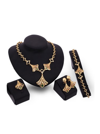 Alloy Imitation-gold Plated Vintage style Rhinestones Fan-shaped Four Pieces Jewelry Set
