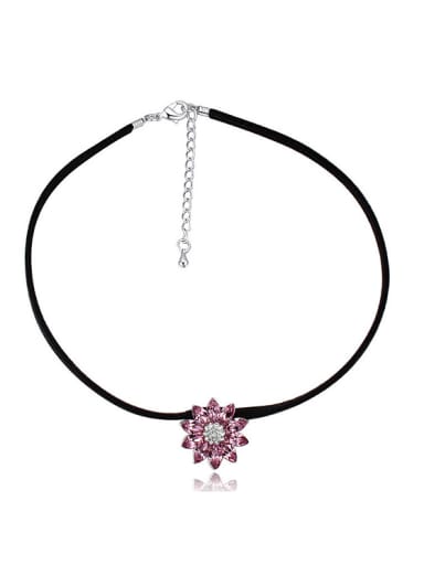 Simple austrian Crystals-Studded Flowers Alloy Crystal Necklace