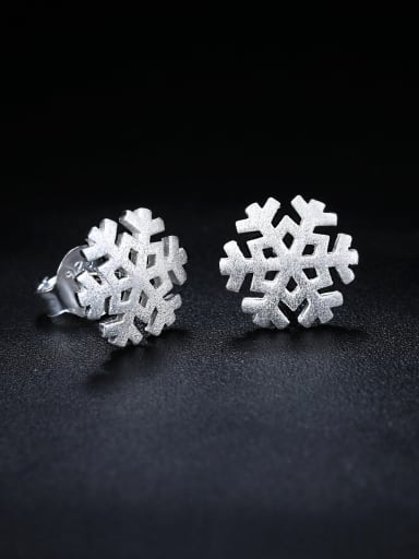 925 Sterling Silver Simple Snowflake Stud Earrings