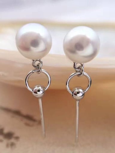 Simple Freshwater Pearl drop earring
