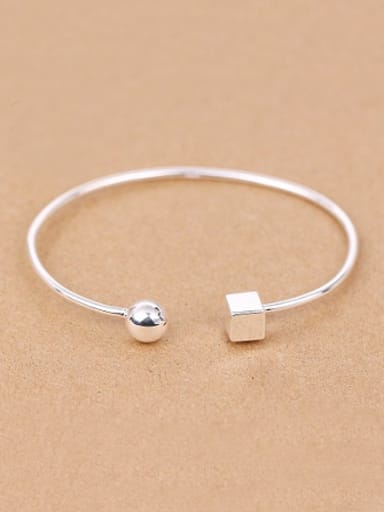 Simple Cube Bead Opening Bangle