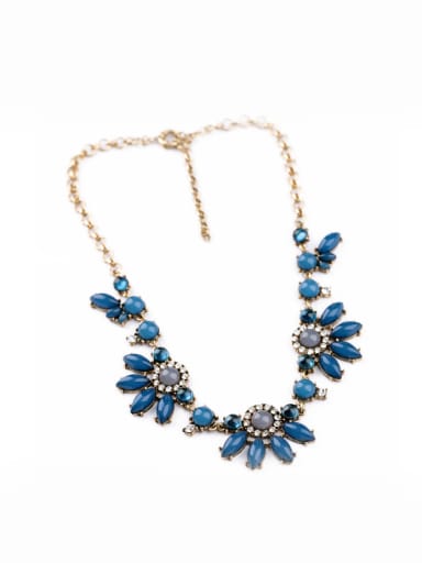 Alloy Artificial Crystal Flowers Sweater Necklace