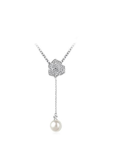 Elegant Flower Design Artificial Pearl Rhinestones Necklace