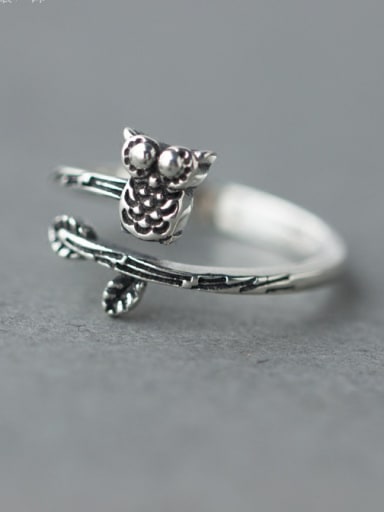 S925 Silver Retro Style Owl Shape Cocktail Ring