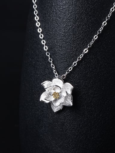 Women's Retro Palace Lotus Necklace