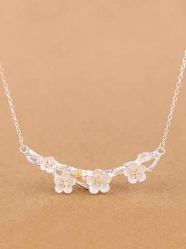 Fashion Elegant Flowers Silver Necklace