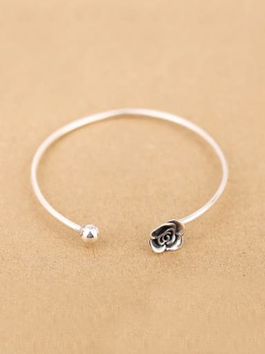 Simple Little Flowers Opening bangle