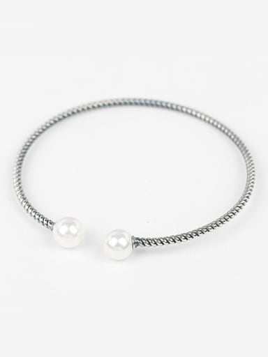 Simple Freshwater Pearls Opening Bangle