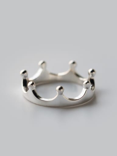 Delicate Crown Shaped S925 Silver Women Ring
