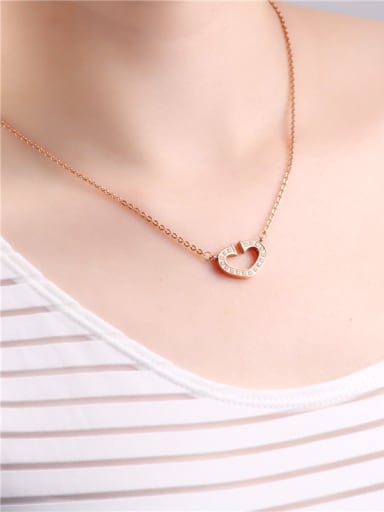Heart Pendant Rhinestones Fashion Necklace