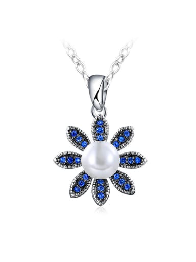 Temperament Flower Shaped Artificial Pearl Necklace