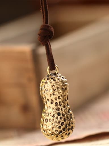 Women Vintage Groundnut Shaped Necklace