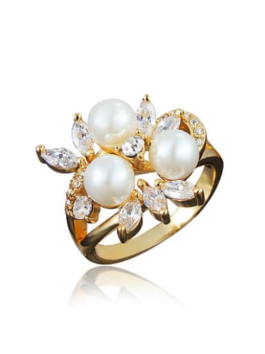 Glittering 18K Gold Plated Artificial Pearl Flower Ring
